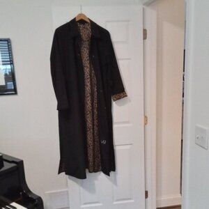 Utex Design Ladies Long Black Raincoat with Leopard Lining, size L
